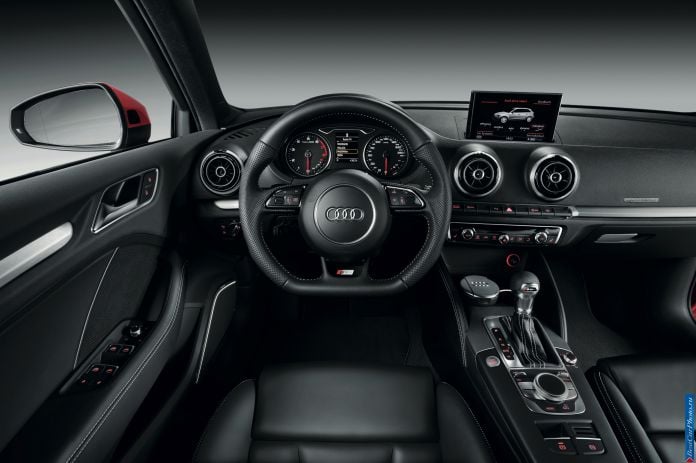 2013 Audi A3 Sportback S line - фотография 56 из 95