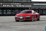 2013_audi_r8_e-tron_concept_009.jpg