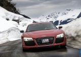 2013_audi_r8_e-tron_concept_025.jpg