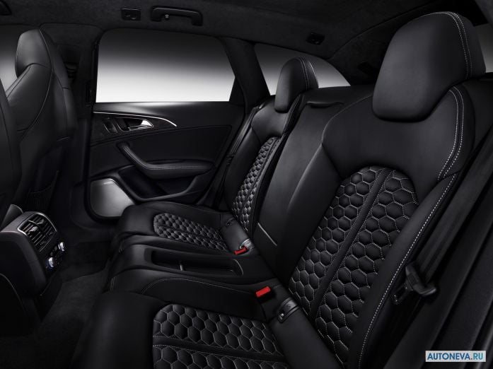 2013 Audi RS6 Avant - фотография 27 из 30