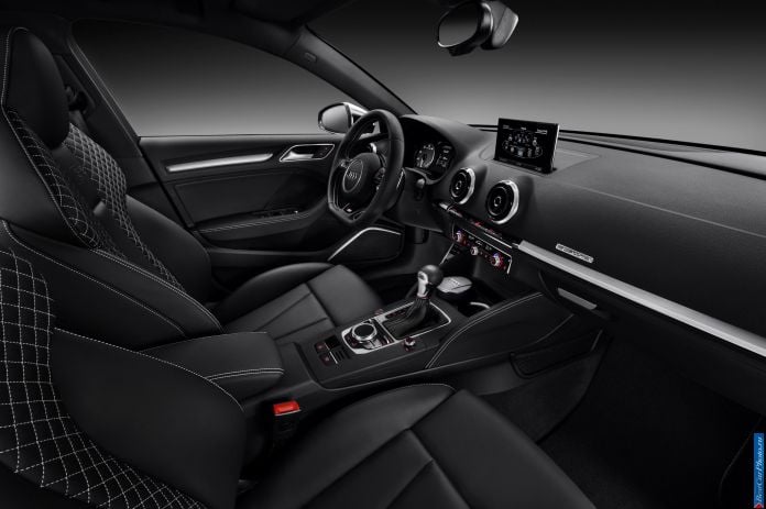 2013 Audi S3 Sportback - фотография 21 из 22
