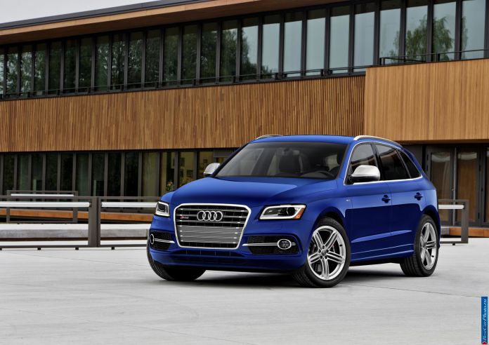 2013 Audi SQ5 3.0 TFSI - фотография 1 из 12