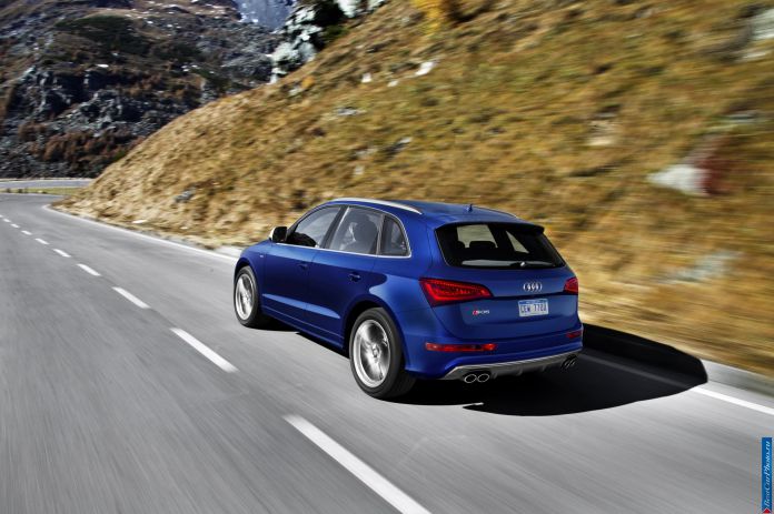 2013 Audi SQ5 3.0 TFSI - фотография 9 из 12