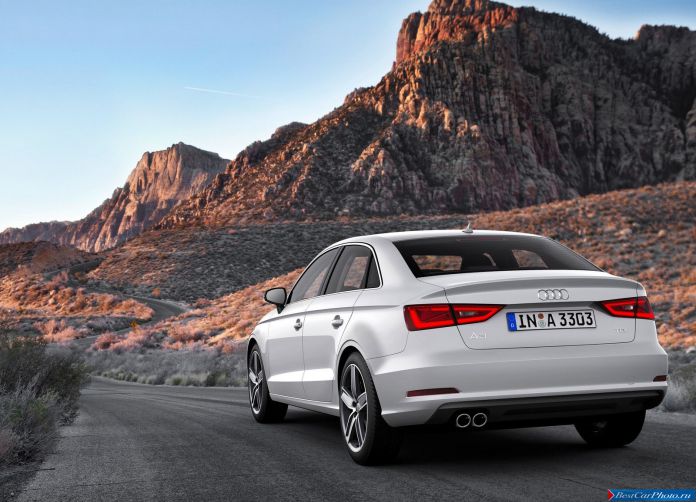 2014 Audi A3 Sedan - фотография 14 из 27