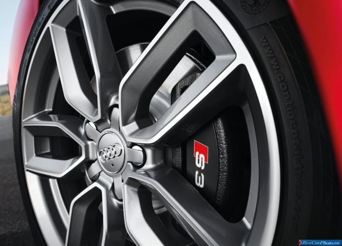 2014 Audi S3 - фотография 46 из 96