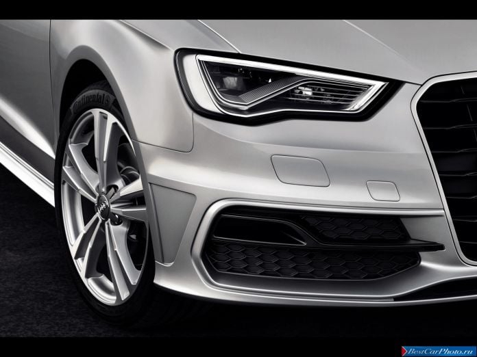 2014 Audi A3 Sportback S-line - фотография 18 из 36