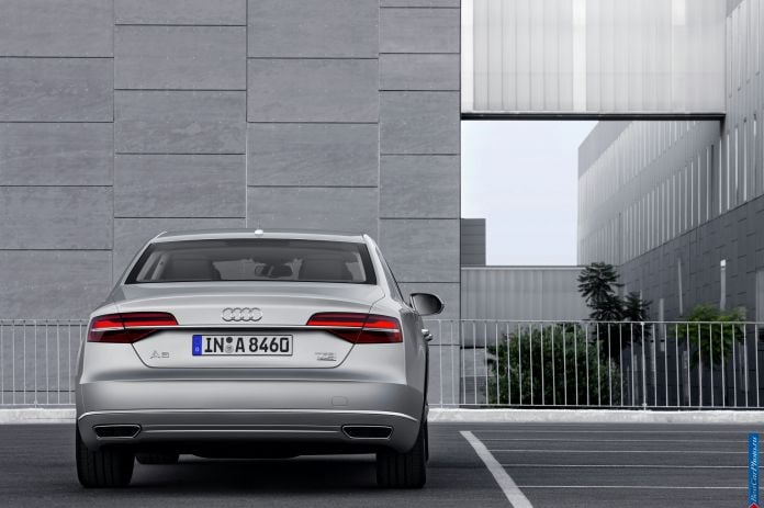 2014 Audi A8 - фотография 14 из 68