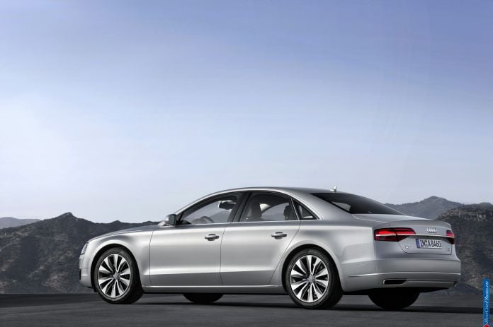 2014 Audi A8 - фотография 24 из 68
