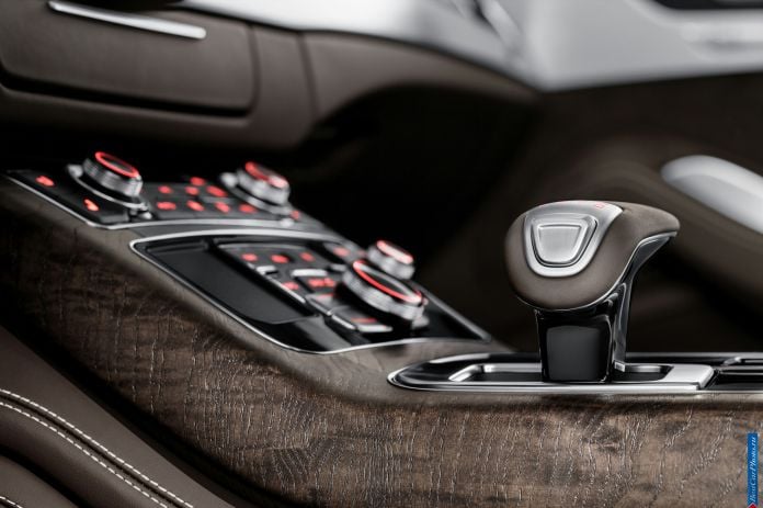 2014 Audi A8 - фотография 46 из 68