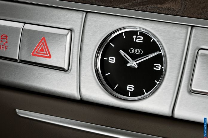 2014 Audi A8 - фотография 47 из 68