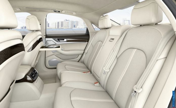 2014 Audi A8 - фотография 56 из 68