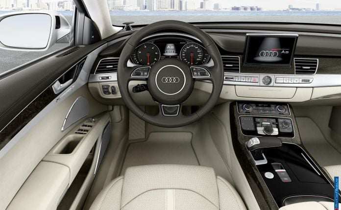 2014 Audi A8 - фотография 62 из 68