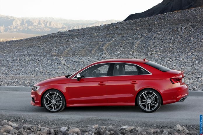 2014 Audi S3 Sedan - фотография 5 из 11