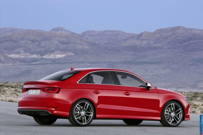 2014 Audi S3 Sedan - фотография 6 из 11