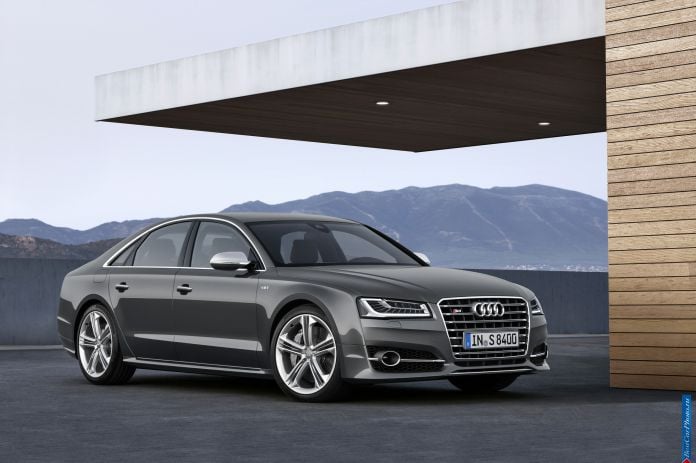 2014 Audi S8 - фотография 5 из 49