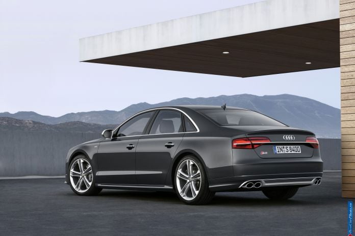 2014 Audi S8 - фотография 9 из 49