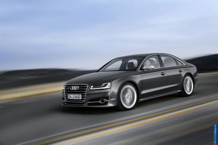 2014 Audi S8 - фотография 10 из 49