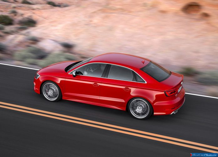 2015 Audi S3 Sedan - фотография 24 из 29