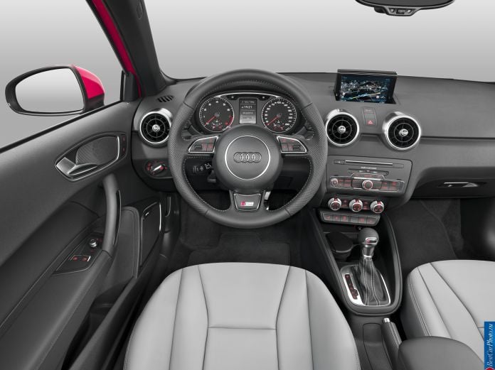 2015 Audi A1 - фотография 11 из 12