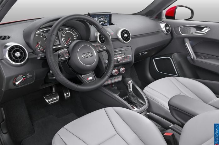 2015 Audi A1 - фотография 12 из 12