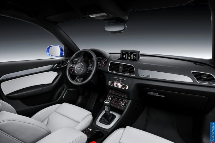 2015 Audi Q3 - фотография 12 из 15