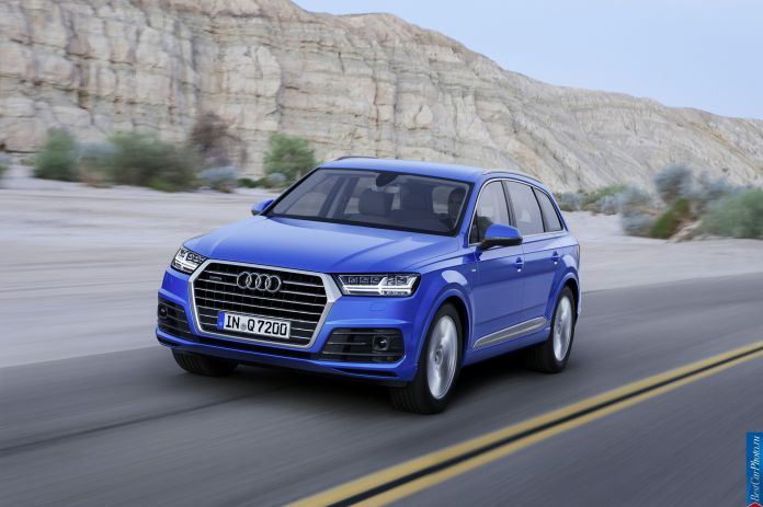 2015 Audi Q7 - фотография 11 из 21