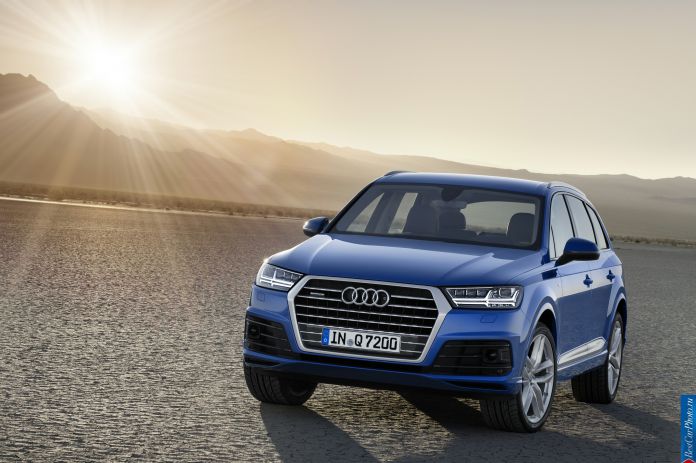 2015 Audi Q7 - фотография 15 из 21