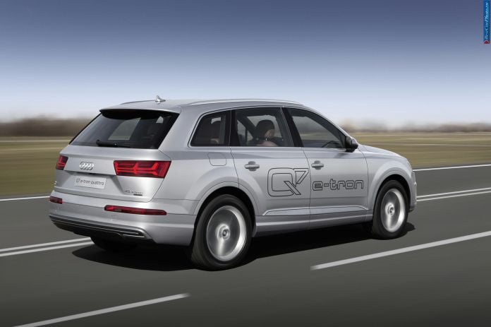 2015 Audi Q7 e-tron 2.0 TFSI Quattro - фотография 4 из 19