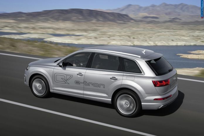 2015 Audi Q7 e-tron 2.0 TFSI Quattro - фотография 6 из 19