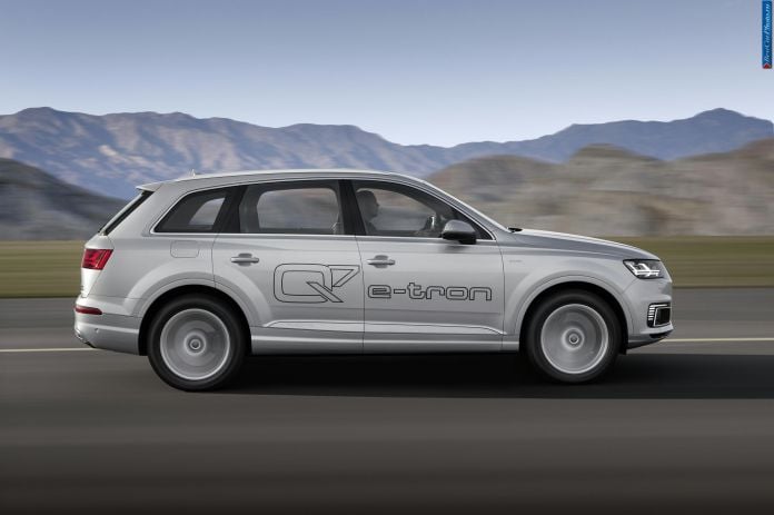 2015 Audi Q7 e-tron 2.0 TFSI Quattro - фотография 7 из 19