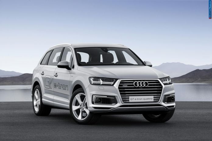 2015 Audi Q7 e-tron 2.0 TFSI Quattro - фотография 9 из 19