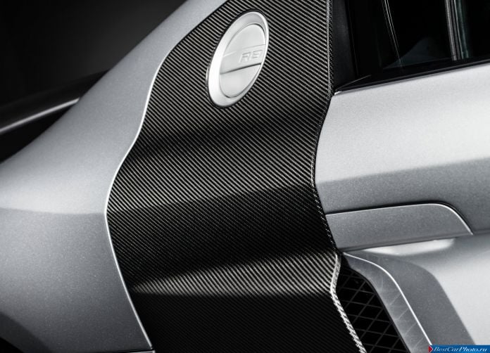 2015 Audi R8 competition - фотография 9 из 13