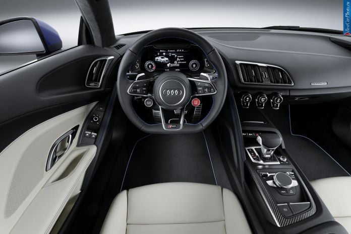 2015 Audi R8 V10 - фотография 3 из 3