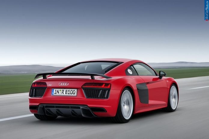 2015 Audi R8 V10 Plus - фотография 2 из 3