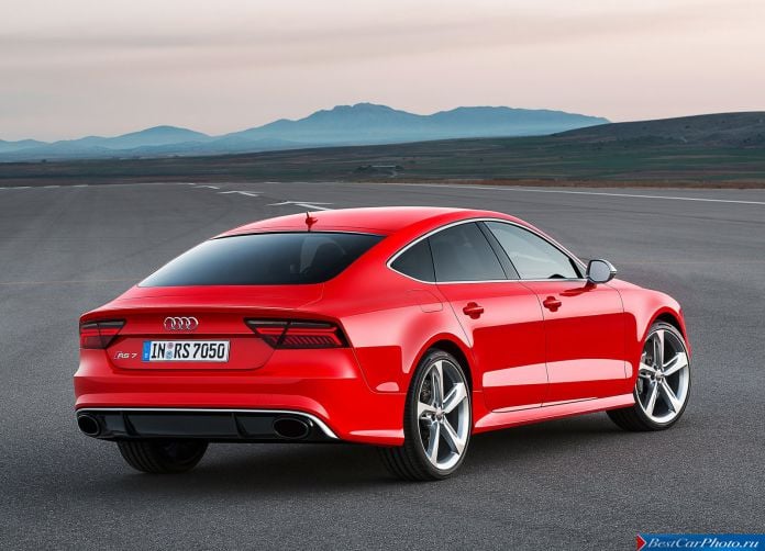 2015 Audi RS7 Sportback - фотография 3 из 9