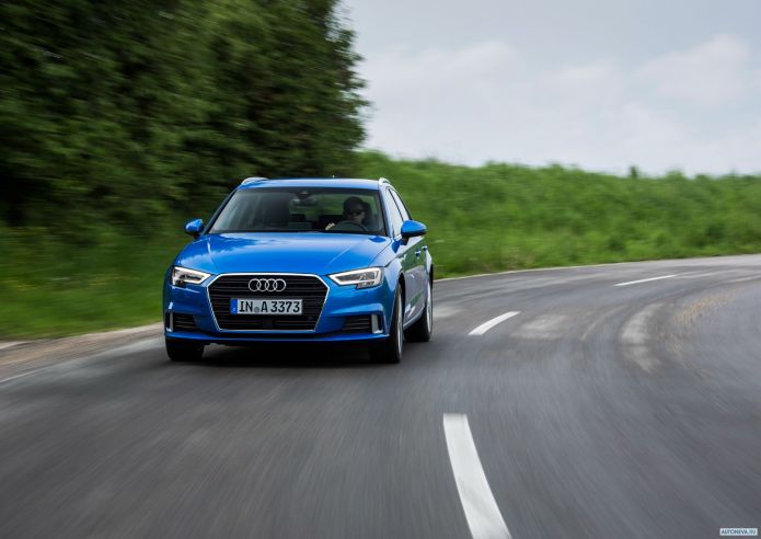 2016 Audi A3 Sportback TDI - фотография 1 из 22