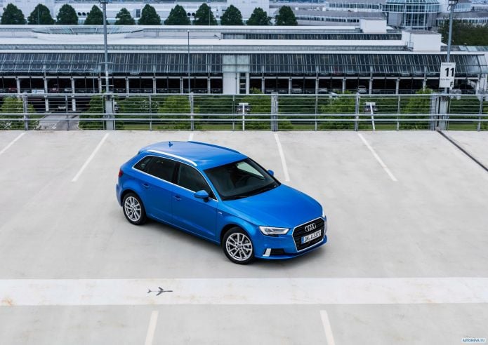 2016 Audi A3 Sportback TDI - фотография 6 из 22