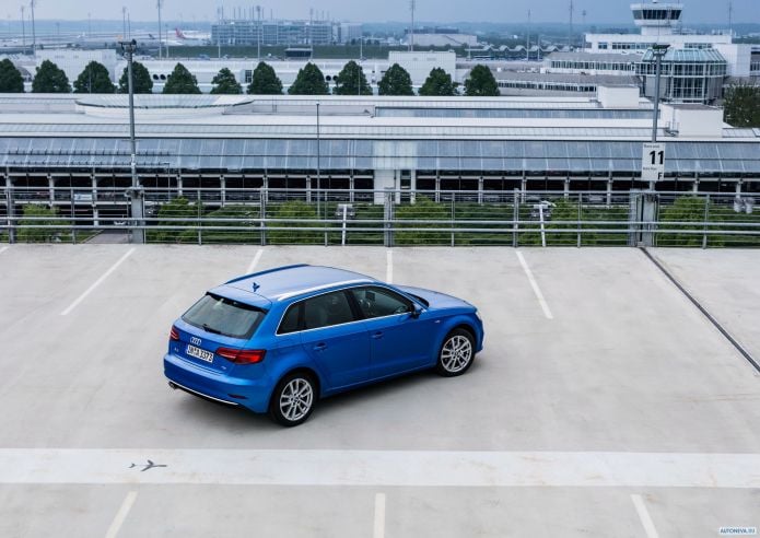 2016 Audi A3 Sportback TDI - фотография 14 из 22