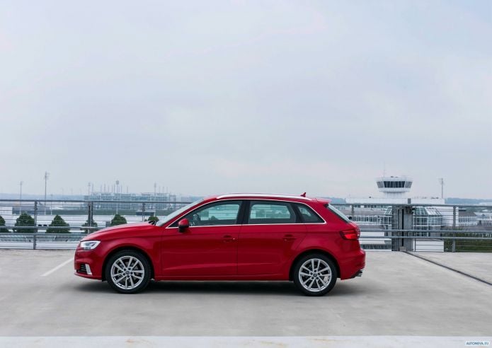 2016 Audi A3 Sportback TFSI - фотография 7 из 19 2016 Audi A3 Sportback TFSI - фотография 7 из 19