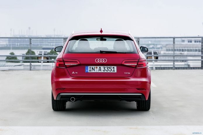 2016 Audi A3 Sportback TFSI - фотография 13 из 19 2016 Audi A3 Sportback TFSI - фотография 13 из 19