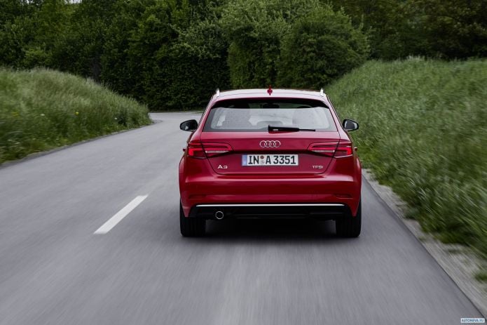 2016 Audi A3 Sportback TFSI - фотография 14 из 19 2016 Audi A3 Sportback TFSI - фотография 14 из 19