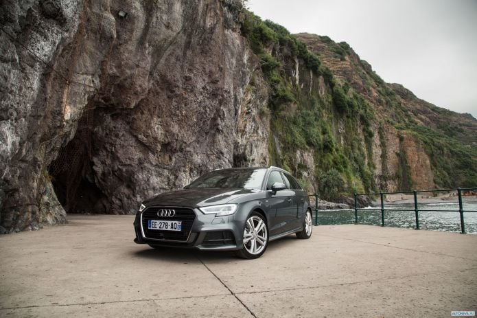 2016 Audi A3 Sportback S-line TFSI - фотография 4 из 25 2016 Audi A3 Sportback S-line TFSI - фотография 4 из 25
