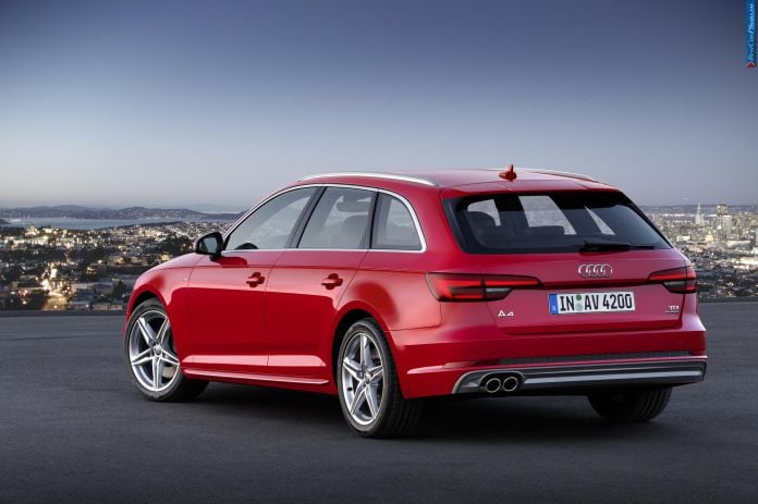 2016 Audi A4 Avant - фотография 2 из 26