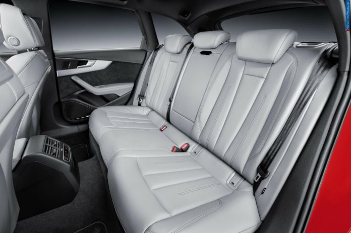 2016 Audi A4 Avant - фотография 24 из 26