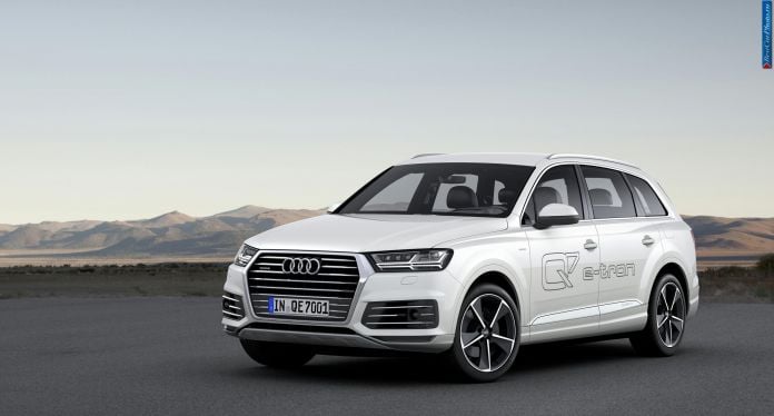2016 Audi Q7 e-tron 3.0 TDI Quattro - фотография 1 из 9