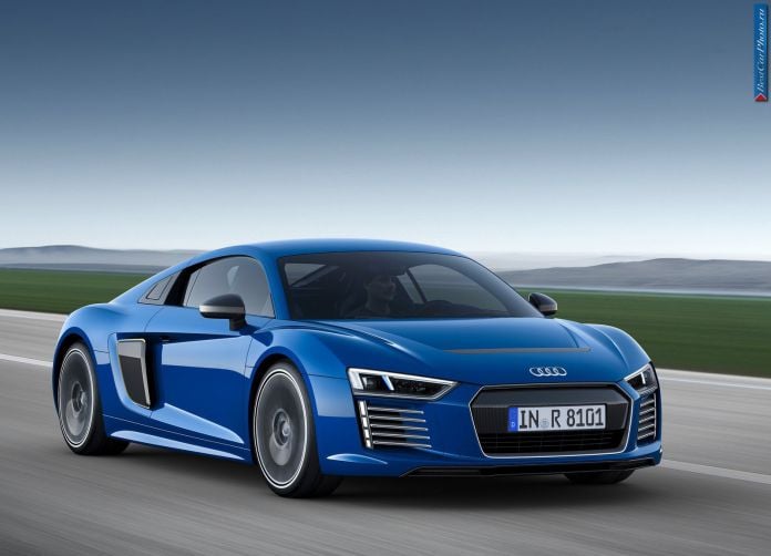 2016 Audi R8 e-tron - фотография 5 из 14