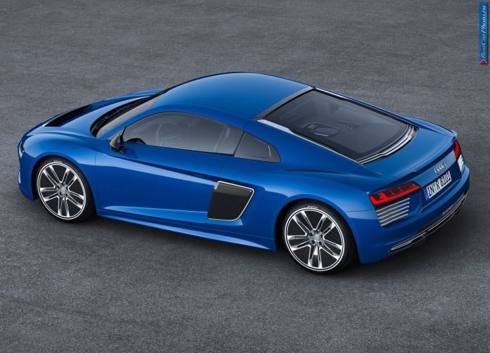 2016 Audi R8 e-tron - фотография 11 из 14