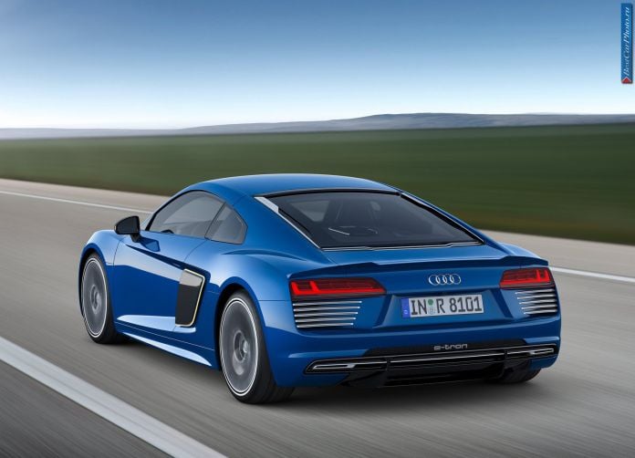 2016 Audi R8 e-tron - фотография 14 из 14