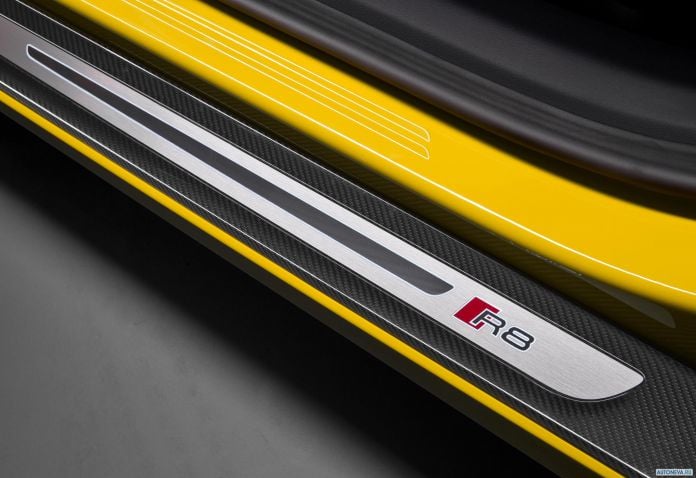 2016 Audi R8 V10 Spyder - фотография 29 из 39