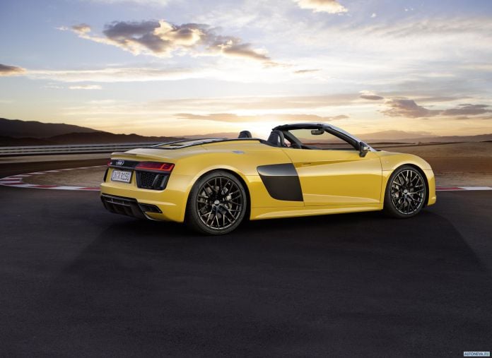 2016 Audi R8 V10 Spyder - фотография 35 из 39